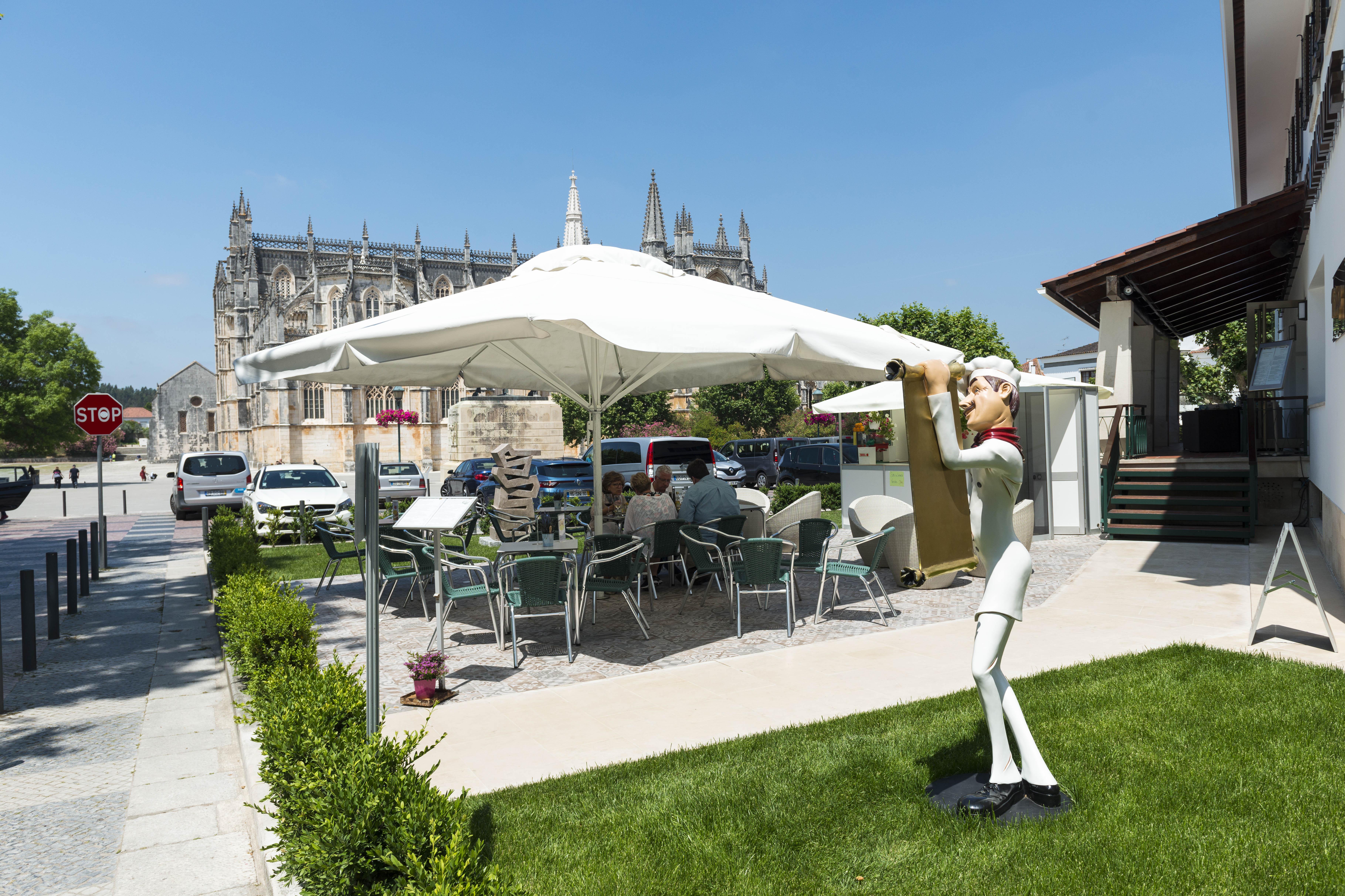 Hotel Lis Batalha Exterior photo